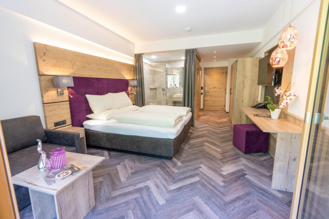 Hotel Gundolf ซังคท์เลออนฮาร์ด อิม พิทซ์ทัล ภายนอก รูปภาพ