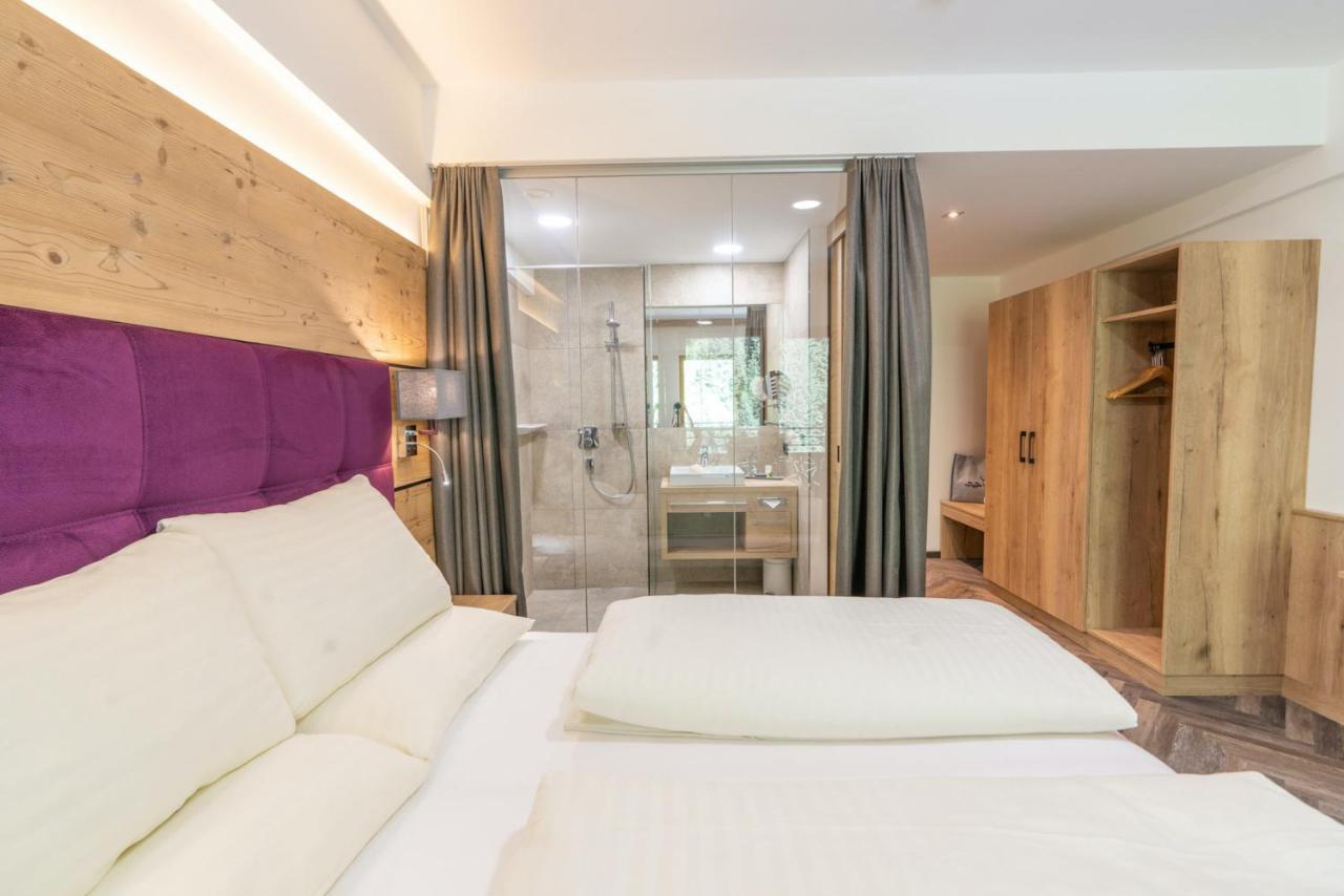 Hotel Gundolf ซังคท์เลออนฮาร์ด อิม พิทซ์ทัล ภายนอก รูปภาพ