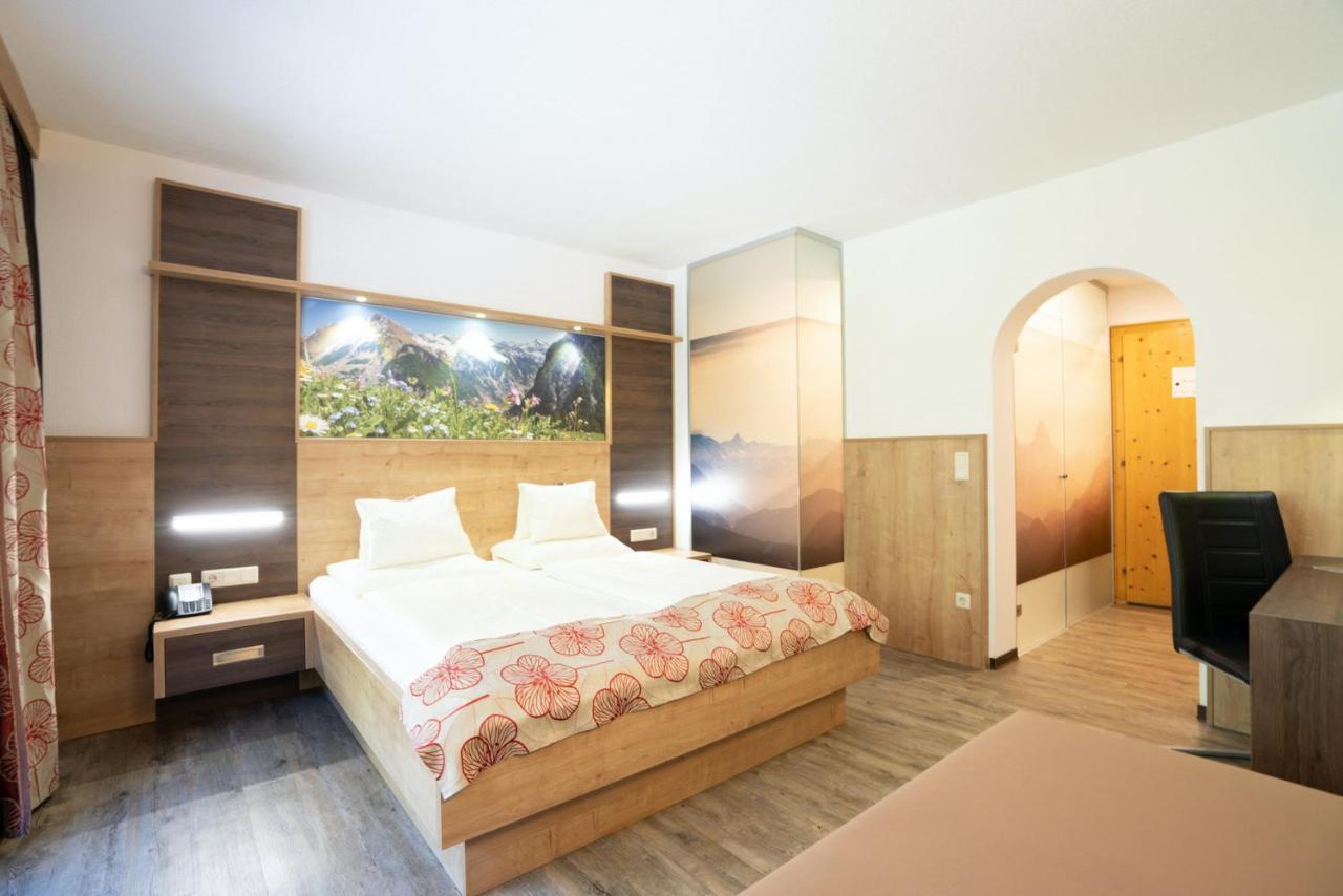 Hotel Gundolf ซังคท์เลออนฮาร์ด อิม พิทซ์ทัล ภายนอก รูปภาพ