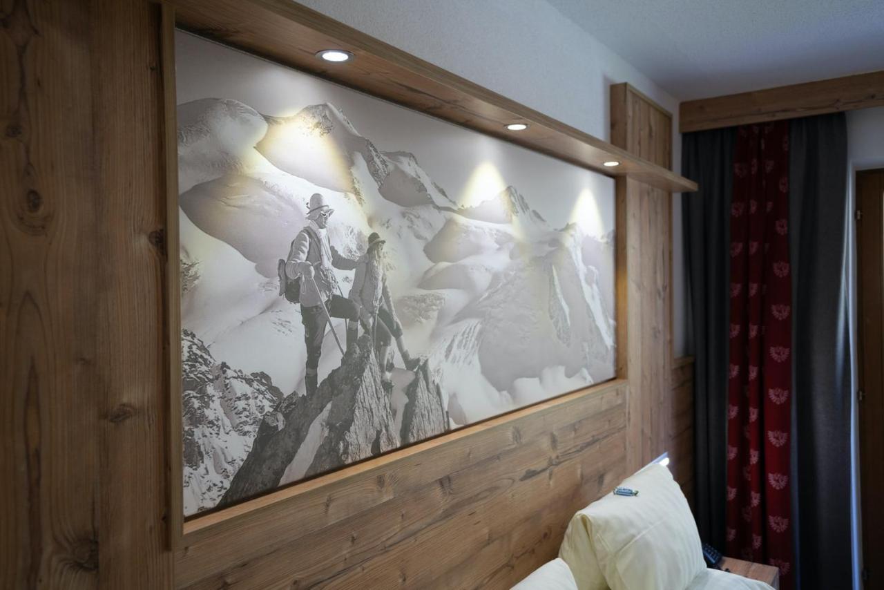 Hotel Gundolf ซังคท์เลออนฮาร์ด อิม พิทซ์ทัล ภายนอก รูปภาพ